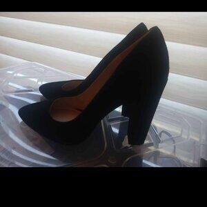 BCBG Black Suede shoes - Sz7 1/2
